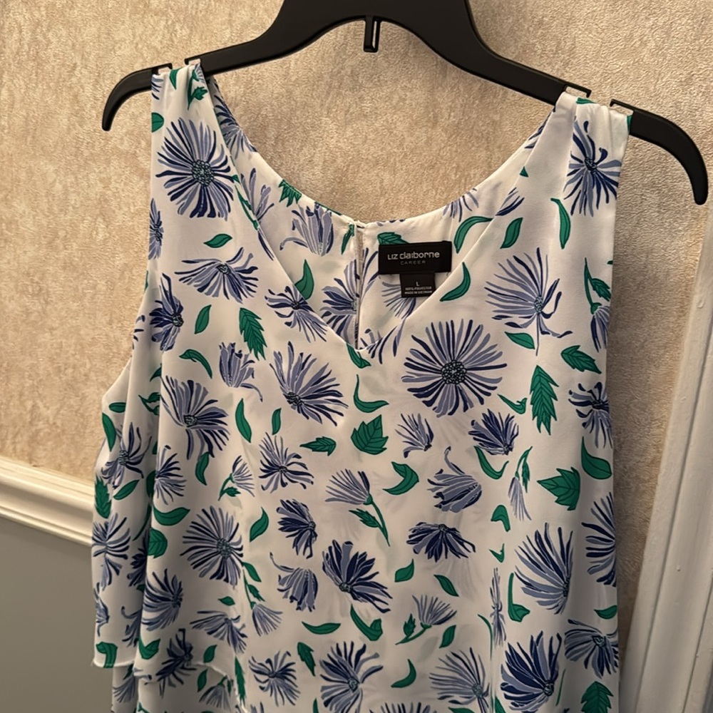 Two Women's Floral Sleeveless Tops Size L NWT & NWOT - Picture 4 of 12